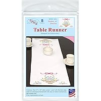 Basket of Daisies Table Runner