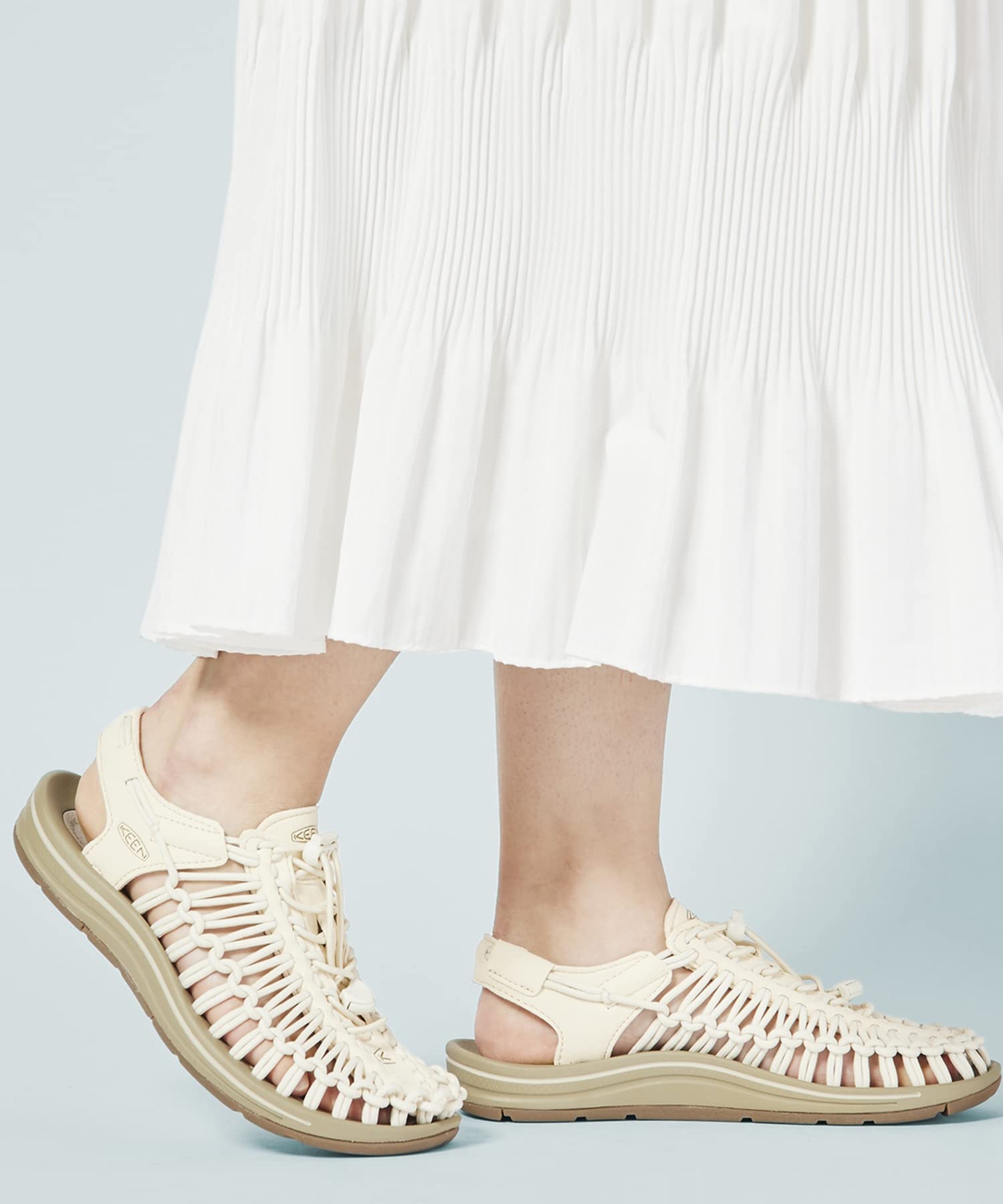 KEEN Women's Uneek Classic Two Cord Sandals