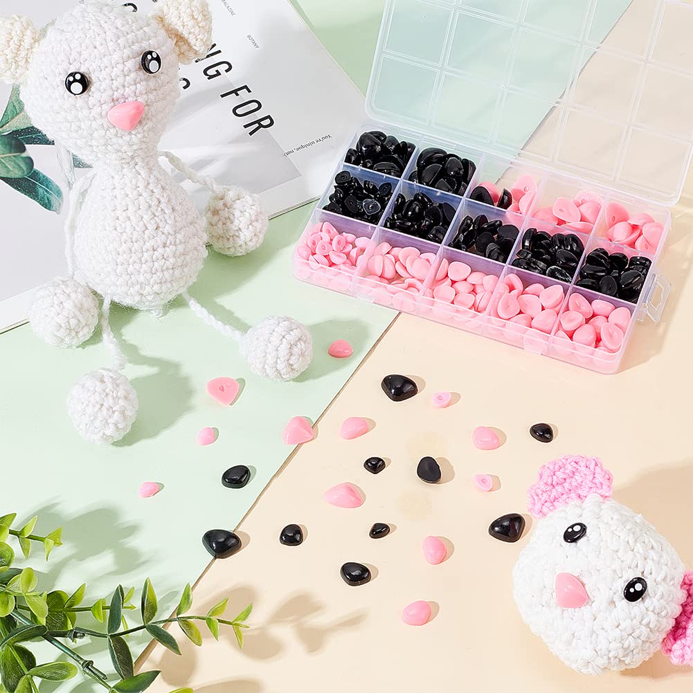 CHGCRAFT 290Pcs 8 Sizes Plastic Nose Craft Triangle Nose with Half Drill Hole Safety Noses for Stuffed Animals Amigurumi Puppet Crochet DIY Making, Black and Pink, 7-13mm Length