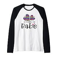 I am Babe funny Valentine's Day 2023 matching couple in love Raglan Baseball Tee