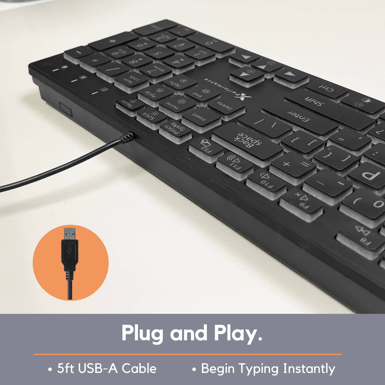 X9 Performance バックライト付き大型プリントキーボード - 見やすくタイプしやすい - 高齢者や視覚障害者向けのライトアップキーボード - USB有線ライト付きキーボード 7色 特大文字 - 見やすいキーボード