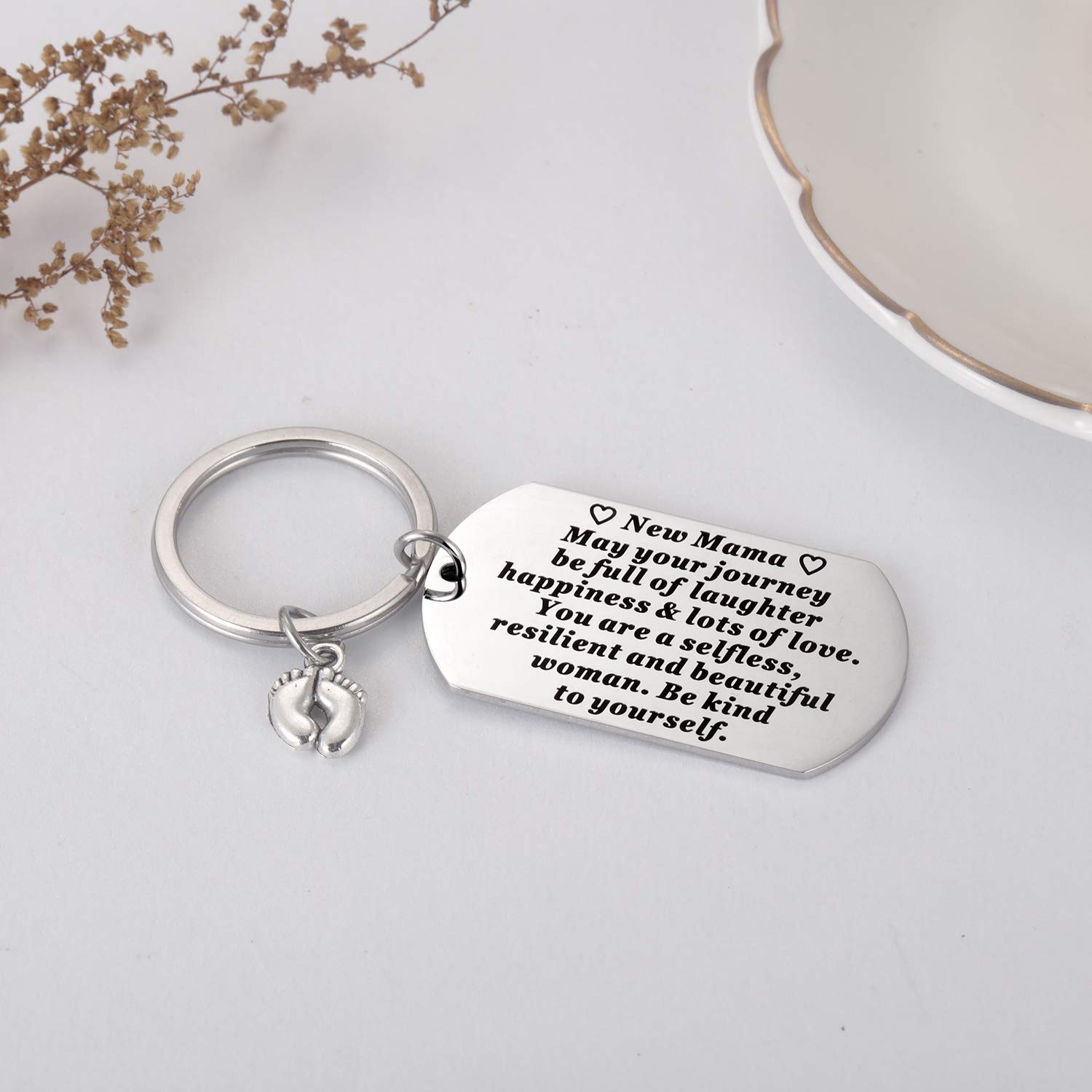 Ralukiia Pregnancy Announcement Gifts for First Time Mom to be New Mama Baby Footprints Keychain for Expecting Mommy Mother Day Baby Shower