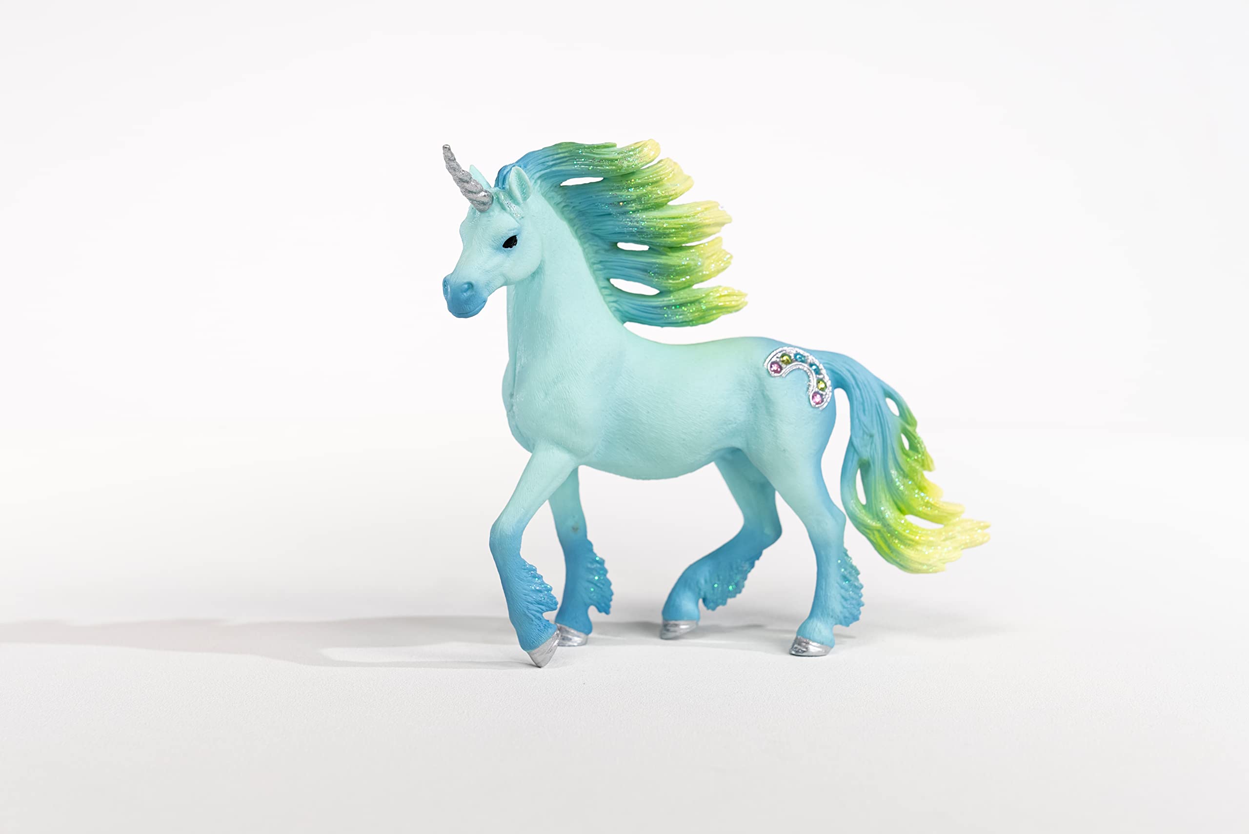 Schleich bayala, Unicorn Toys for Girls and Boys, Marshmallow Unicorn Stallion, Blue and Green ,with Gems, Ages 5+