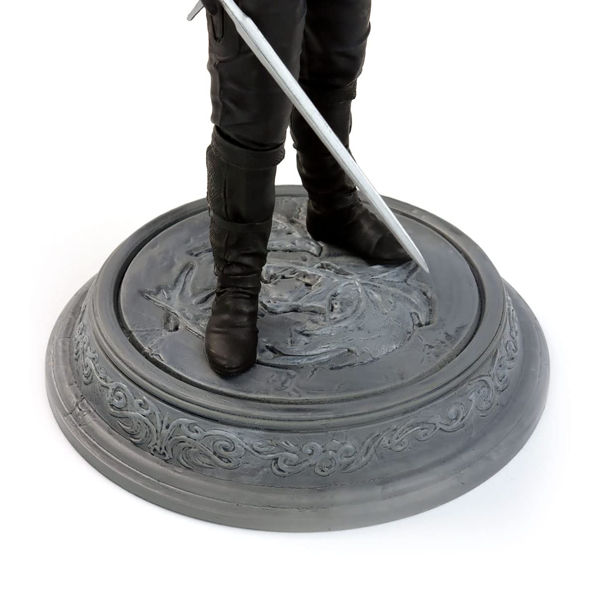 Geralt of Rivia Transformed Statue 24Cm