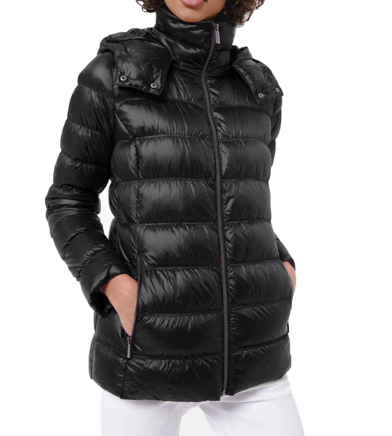 Mua Michael Michael Kors Quilted Nylon Packable Puffer Jacket - Black trên  Amazon Mỹ chính hãng 2023 | Giaonhan247