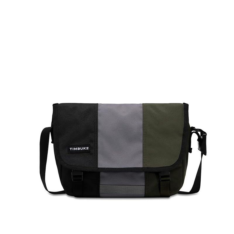 Timbuk2 Classic Messenger Bag - Durable, Water-Resistant, fits 13, 15,  17 Laptop