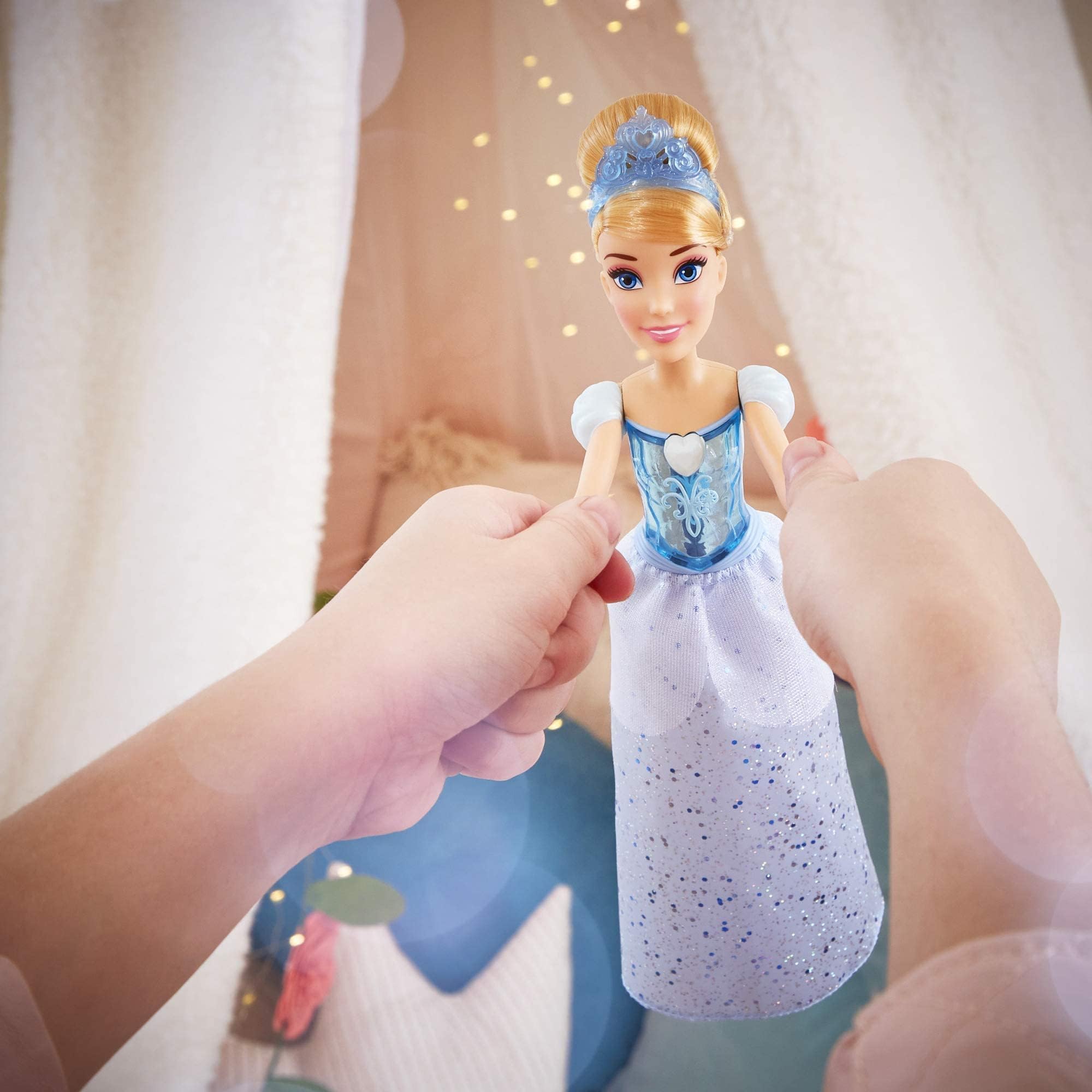 Disney Princess Royal Shimmer Cinderella Doll, Fashion Doll with Skirt and Accessories, Toy for Kids Ages 3 and Up