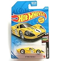 DieCast Hotwheels '67 Ford GT 40 Mk IV - HW Race Day 8/10 [Yellow] 106/250