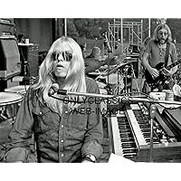 OnlyClassics 1971 ROCKER GREGG ALLMAN WITH BROTHER DUANE ON STAGE 8X10 PHOTO PIANO GUITAR