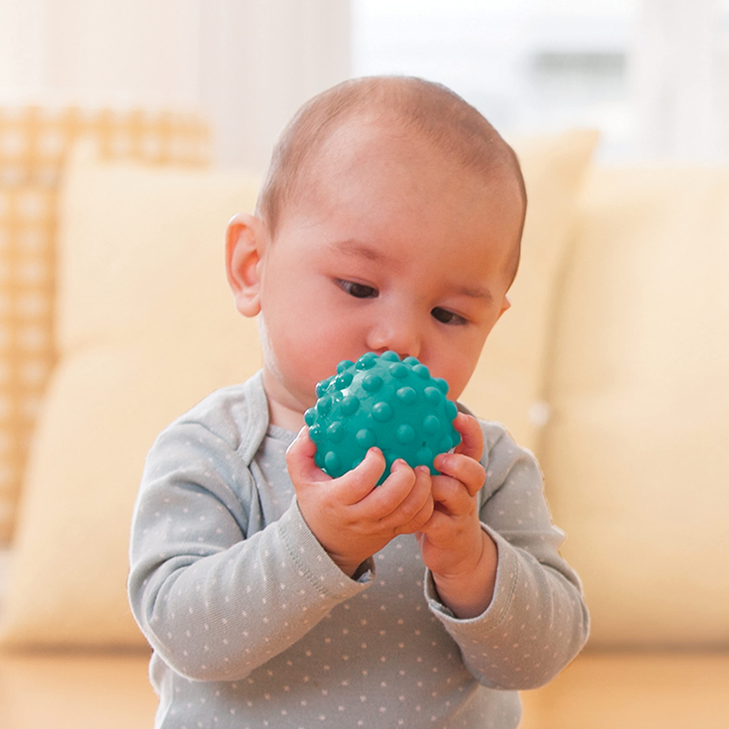 Infantino Textured Multi Ball Set - Toy for Sensory Exploration and Engagement for Ages 6 Months and up, 10 Piece Set
