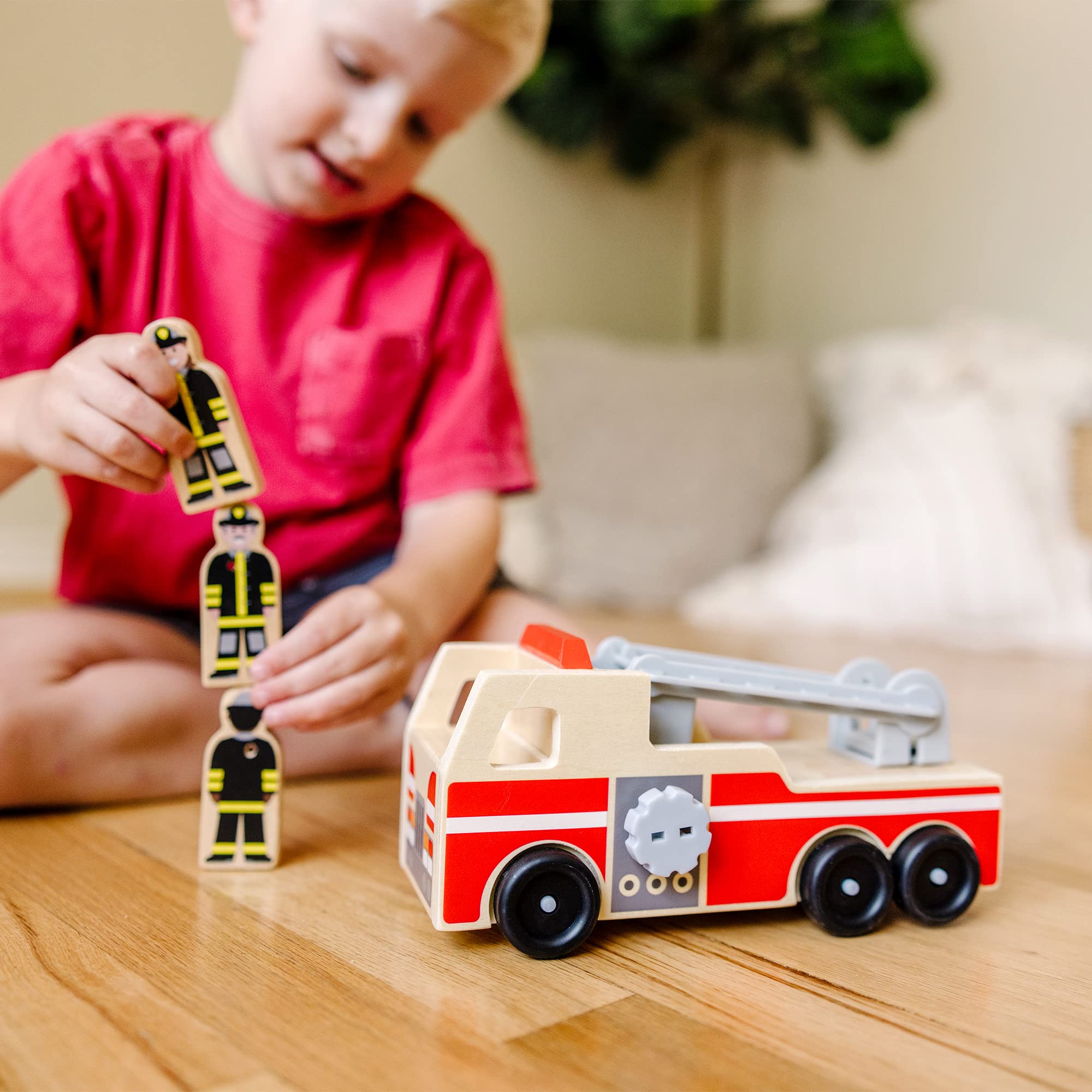 Melissa & Doug Wooden Fire Truck With 3 Firefighter Play Figures - Fire Truck Toys For Kids, Toddler Toy For Pretend Play, Classic Wooden Toys For Kids