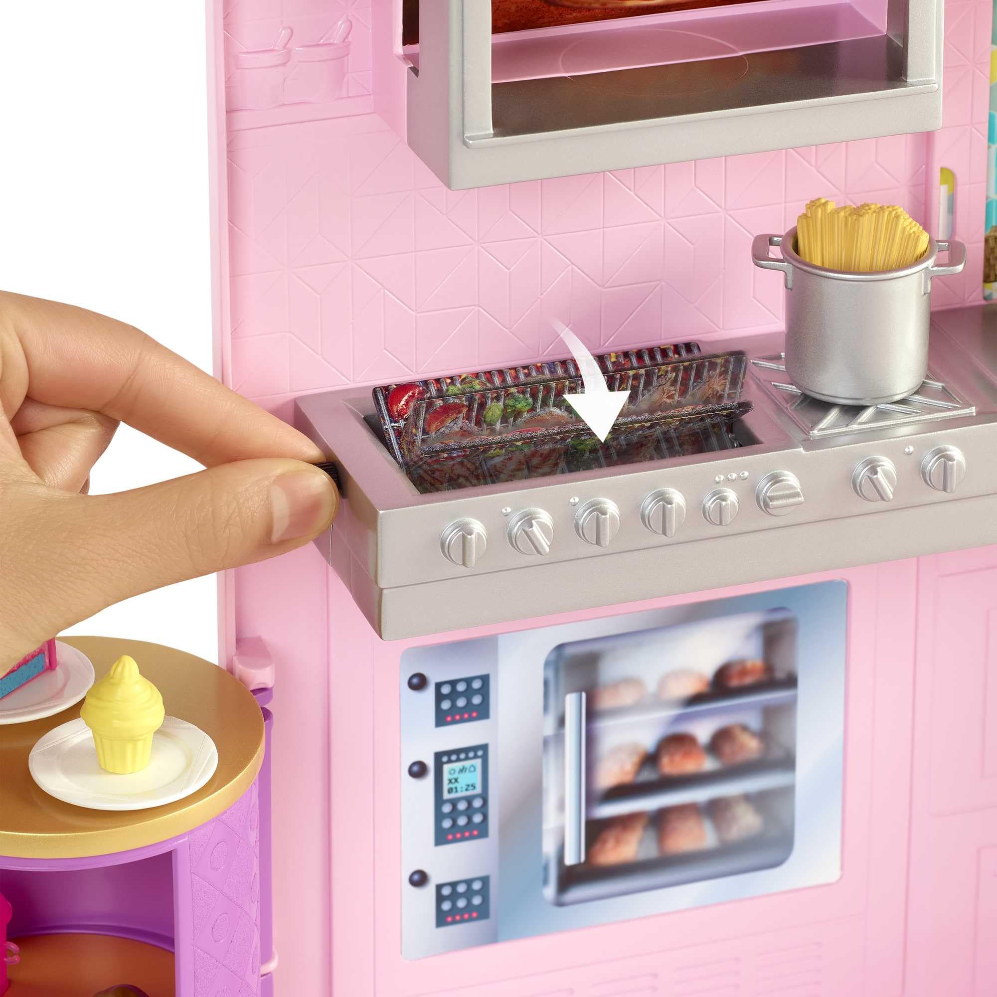 Barbie Doll & Playset, Cook 'n Grill Restaurant with Pizza Oven & 30+ Pieces Including Furniture & Kitchen Accessories