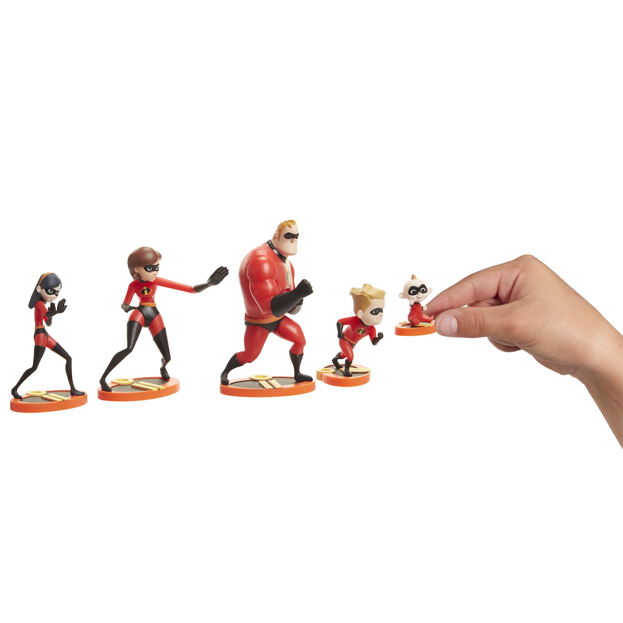 The Incredibles 2, 5 Piece Family Figure Set comes with (Mr./Mrs. Incredible, Violet, Dash, Jack Jack)