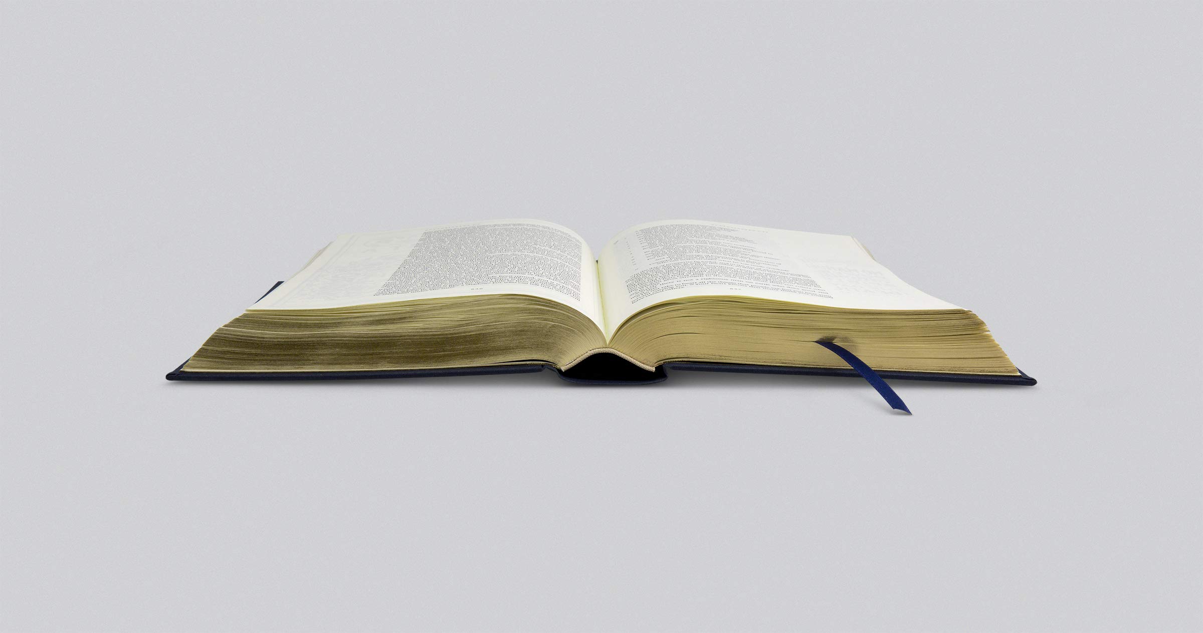 ESV Illuminated Bible, Art Journaling Edition (Cloth over Board, Navy)