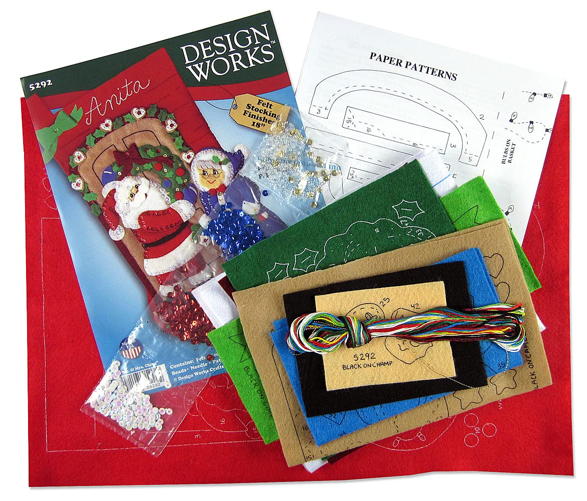 Design Works Crafts Mr & Mrs Claus Felt Stocking Kit
