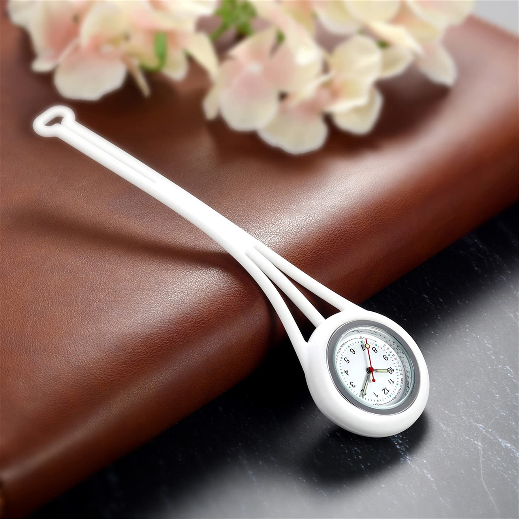 1-2 Pack Nurse Watch Pulsometer Scale 20 Beats Luminous Hands Secondhand Stethoscope Lapel Fob Pocket Clip On Watches for Doctor Nurse Easy to Read Silicone Cover for Women and Men