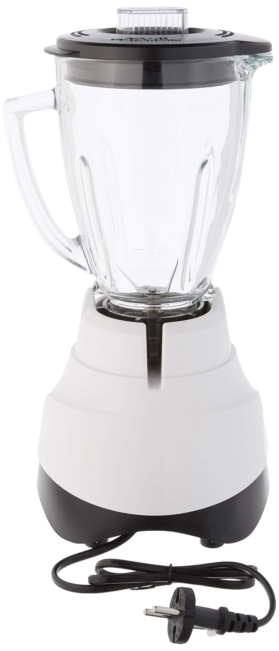 Oster BLSTEG7805W Glass Jar Blender, 220 Volts (Not for USA), 12 Speed 6-Cup, White