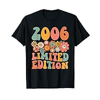 17th Birthday 17 Years Boys Girls Retro Groovy Vintage 2006 T-Shirt