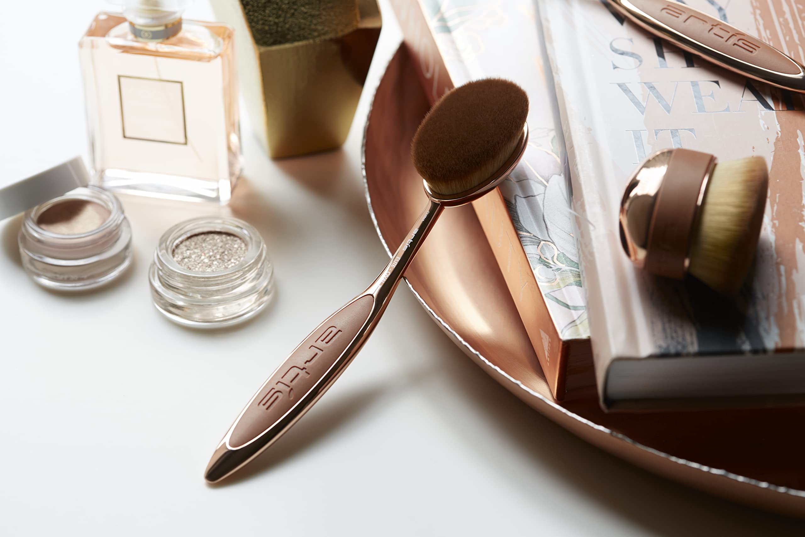 Artis Elite Palm Makeup Brush Luxury Synthetic Cosmefibre Brush Ideal For Foundation, SPF, Skincare Use With Liquids, Powders, and Creams Creates A Streak-Free Application