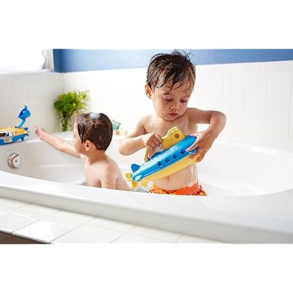 Green Toys Submarine in Yellow & blue - BPA Free, Phthalate Free, Bath Toy with Spinning Rear Propeller. Safe Toys for Toddlers, Babies