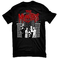 Universal Men's The Munsters Family Portrait with Red Logo T-Shirt