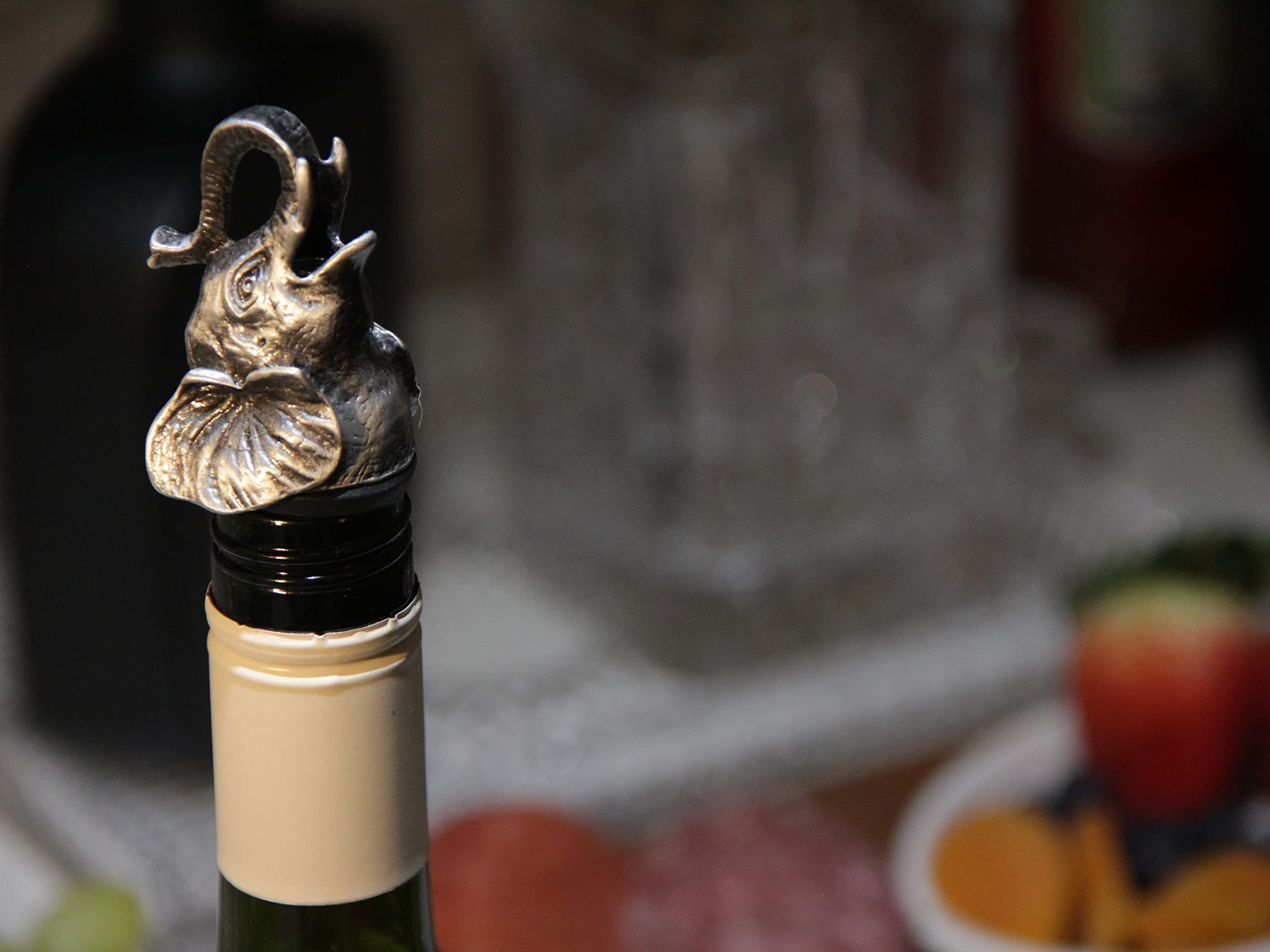 Happy Hour Elephant Wine Pourer, Standard, Pewter