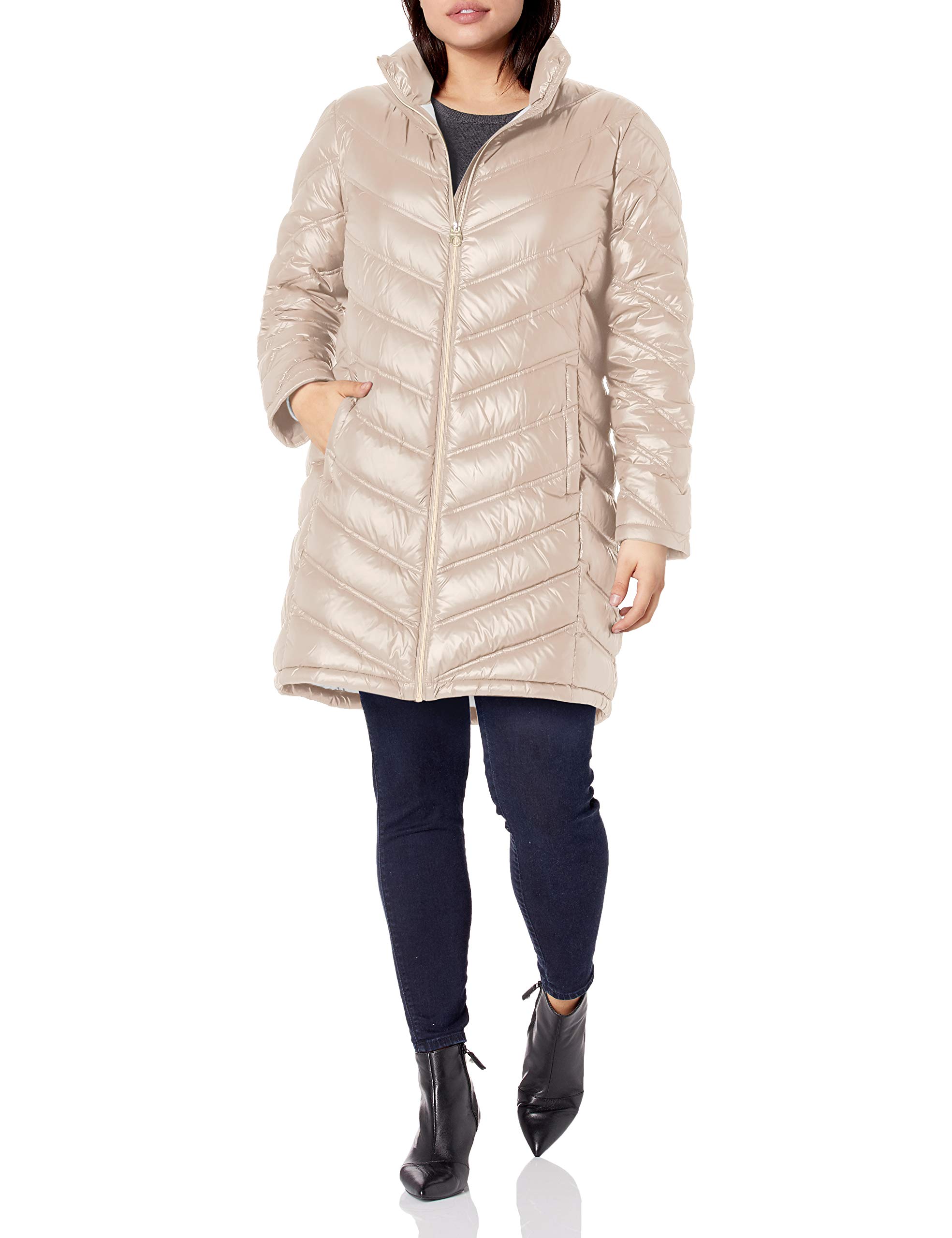 Calvin Klein Women's Chevron Quilted Packable Down Jacket (Standard and Plus)