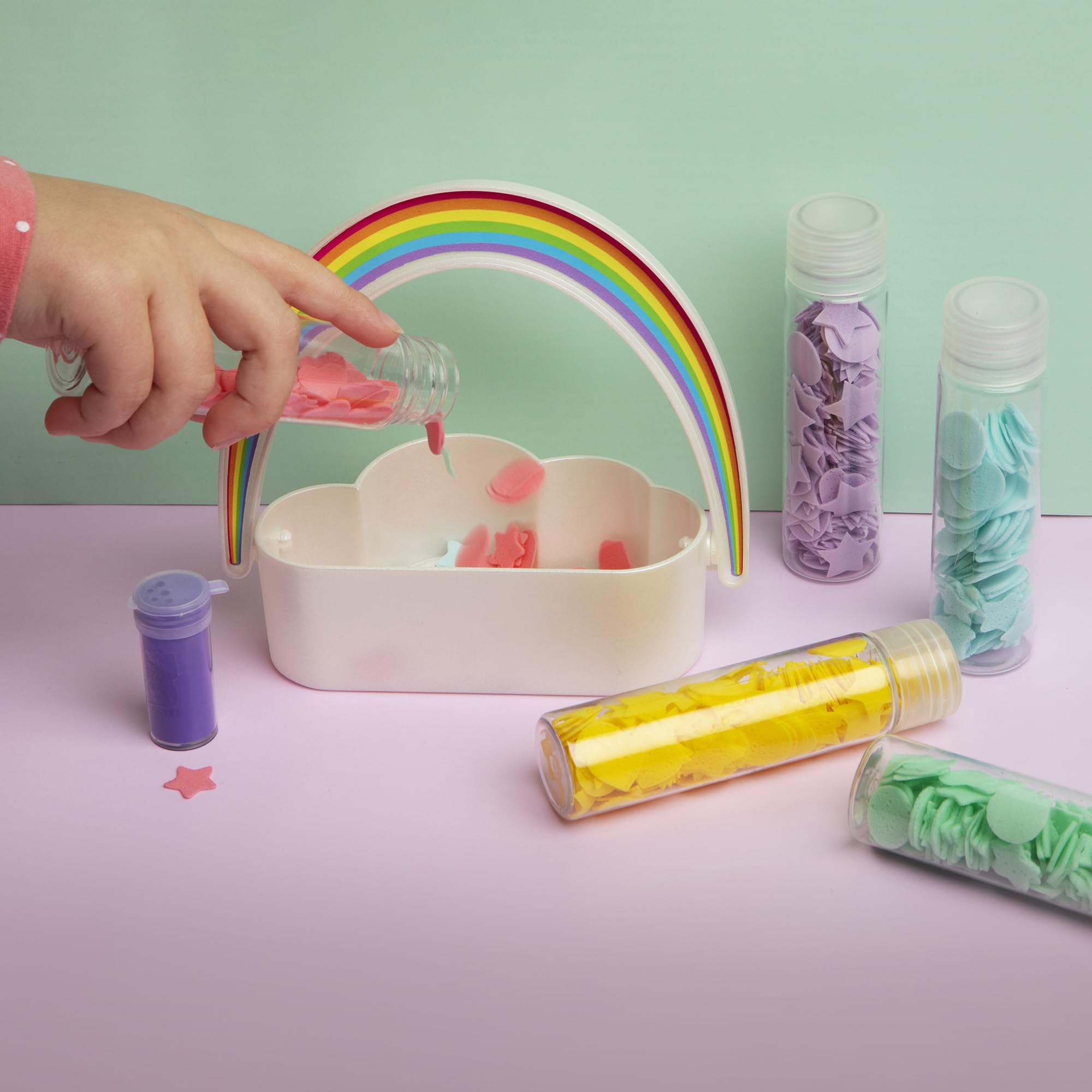 Craft-tastic - Bath Bubble Potions Toy - DIY Bath Tub Water Table Craft - Make Magic Potions and Bubbles in The Bath - for Kids Ages 4 and Up with Help