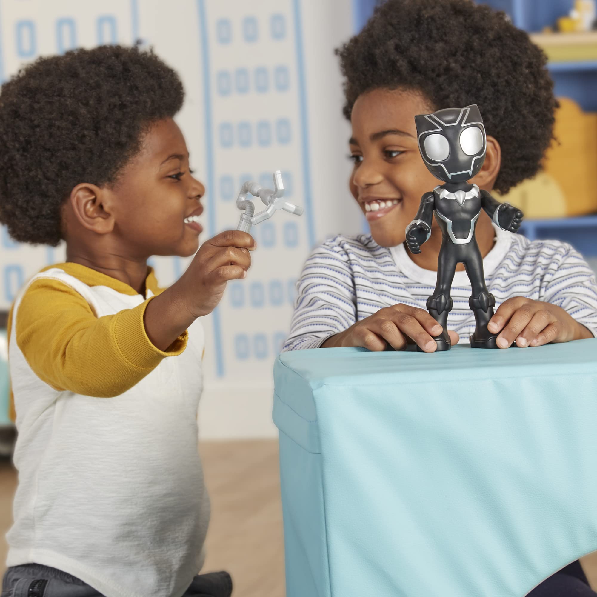 Hasbro Marvel Spidey and His Amazing Friends Supersized Black Panther 9-inch Action Figure, Preschool Toys, Super Hero Toys for 3 Year Old Boys and Girls and Up