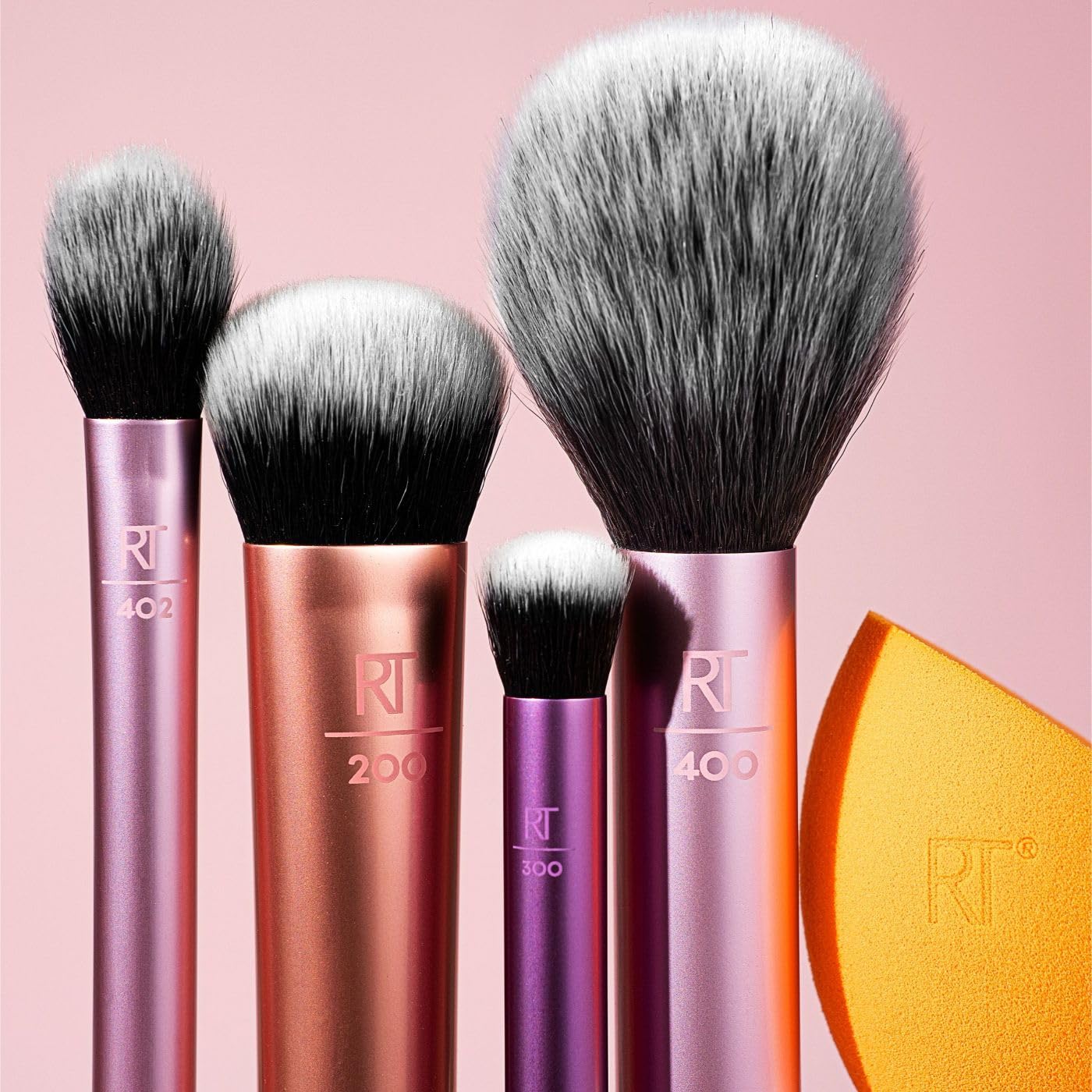 Real Techniques Everyday Essentials + Sponge Kit, Makeup Brushes & Makeup Blending Sponge Set, For Foundation, Blush, Bronzer, Eyeshadow, & Powder, Vegan Synthetic Bristles, 5 Piece Set