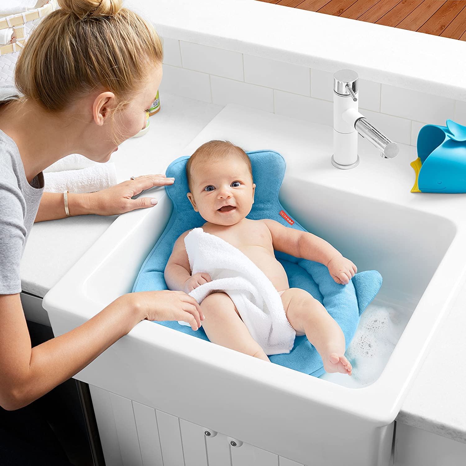 Skip Hop Soft Sink Baby Bath Tub, Moby, Blue