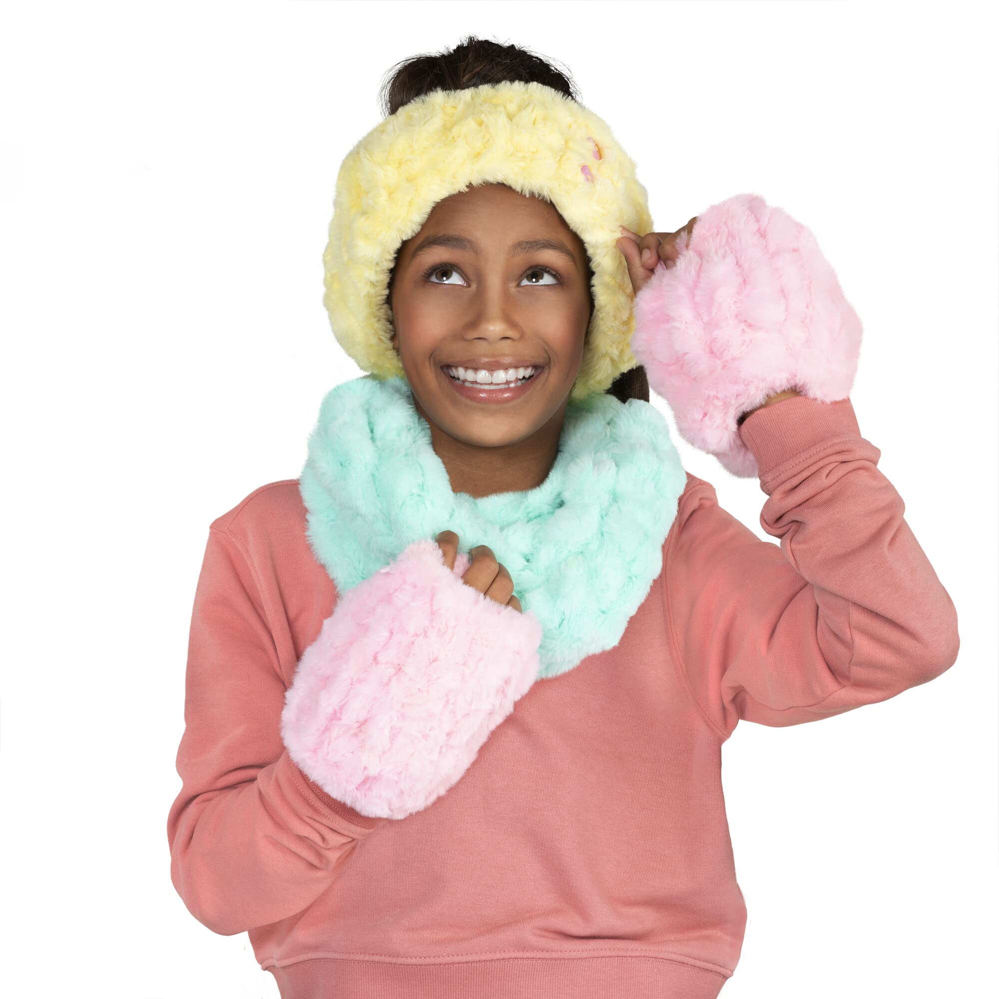 Big Fat Yarn Winter Accessory Kit - Fun DIY All in One Finger Knitting Kit - Level 1: Beginner, Arts and Crafts for Kids Teens Tweens and Adults - 6 Project Ideas - Ages 6+