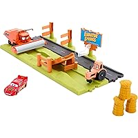 Mattel Disney and Pixar Cars Playset with 3 Toy Vehicles & 2 Ways to Play, Frank Escape & Stunt Race Playset Includes Lightning McQueen