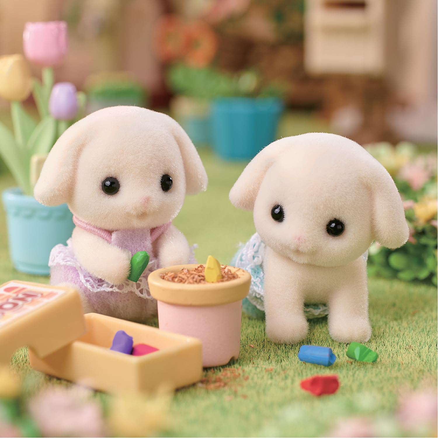 Calico Critters Flora Rabbit Twins - Set of 2 Collectible Doll Figures for Ages 3+