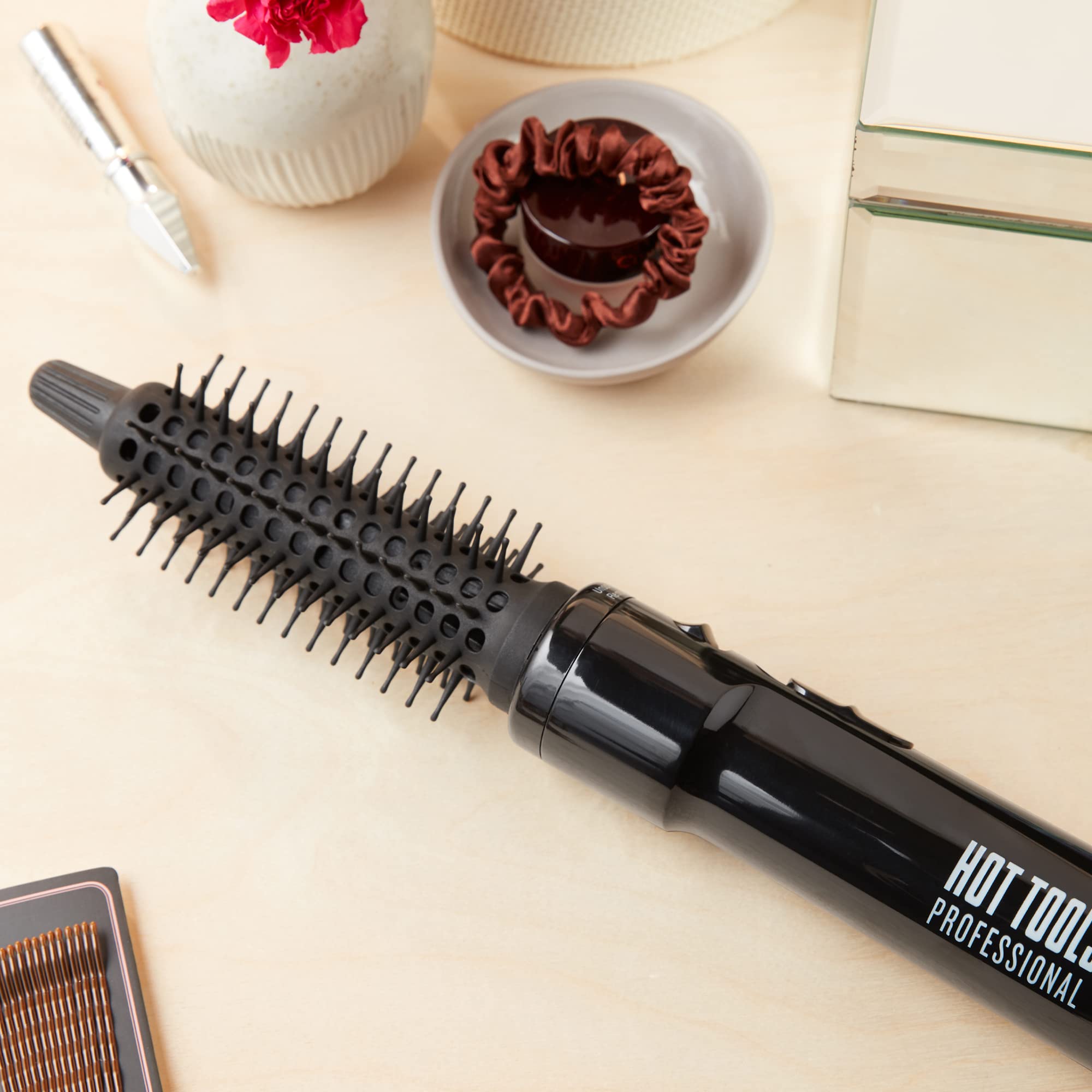 Hot Tools Pro Artist Hot Air Styling Brush | Style, Curl and Touch Ups (1”) Black