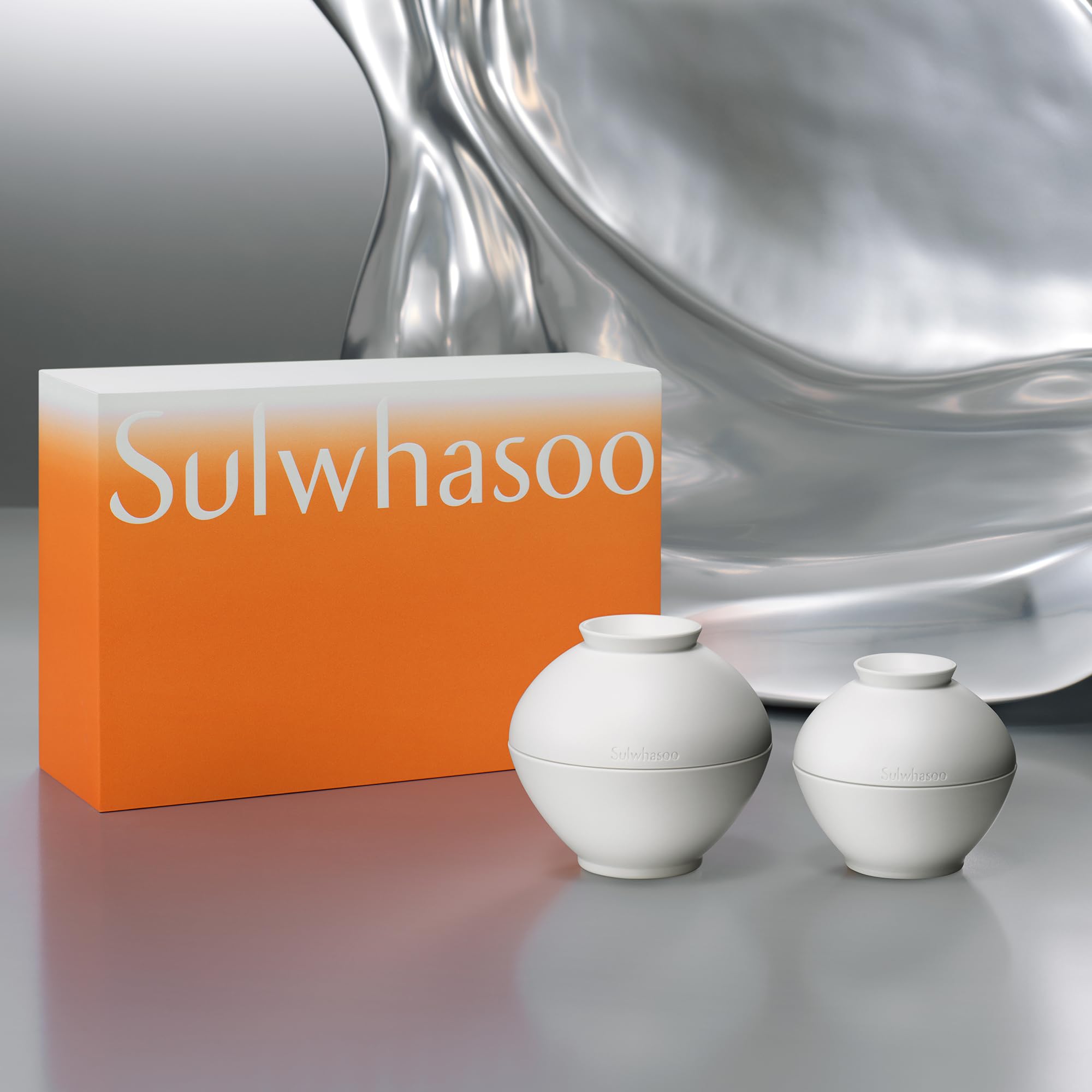 Sulwhasoo Ultimate S Cream: Hydrates, Visibly Firm, Anti-aging, Vitality, Ginseng Berry