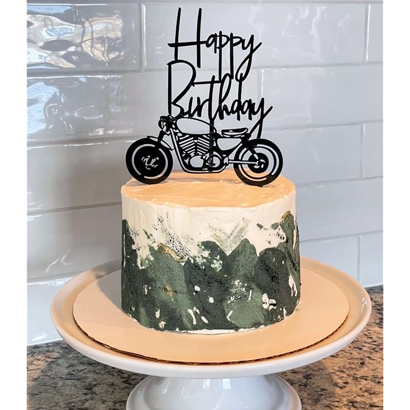 Coolest DIY Birthday Cakes | Motorcycles and Harley Davidson Emblems Cakes