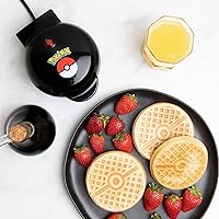 Uncanny Brands Pokemon Pokeball Mini Waffle Maker - Make Breakfast Pokeball Mini Waffles - Kitchen Appliance - UK Plug