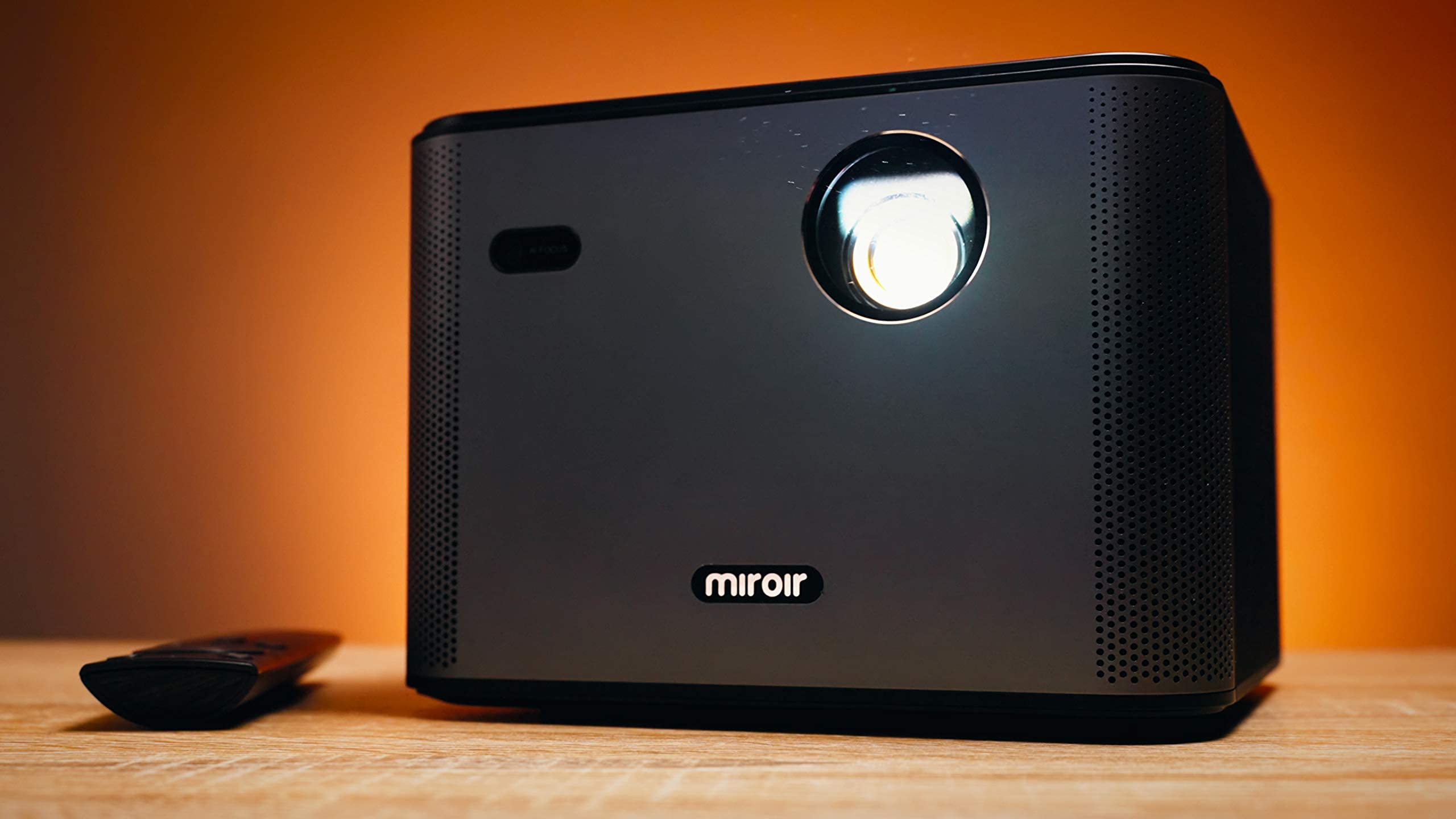 Miroir M1200S 1080p Smart Projector, 5G WIFI and Bluetooth,4K Input, 1000 LED Lumens