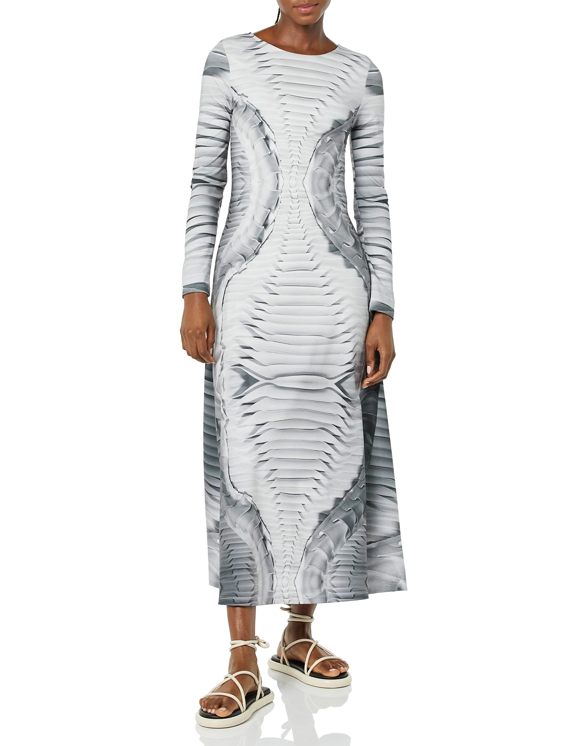 Making the Cut Season 3 Episode 6 Winning Look Georgia's Printed Knit Maxi