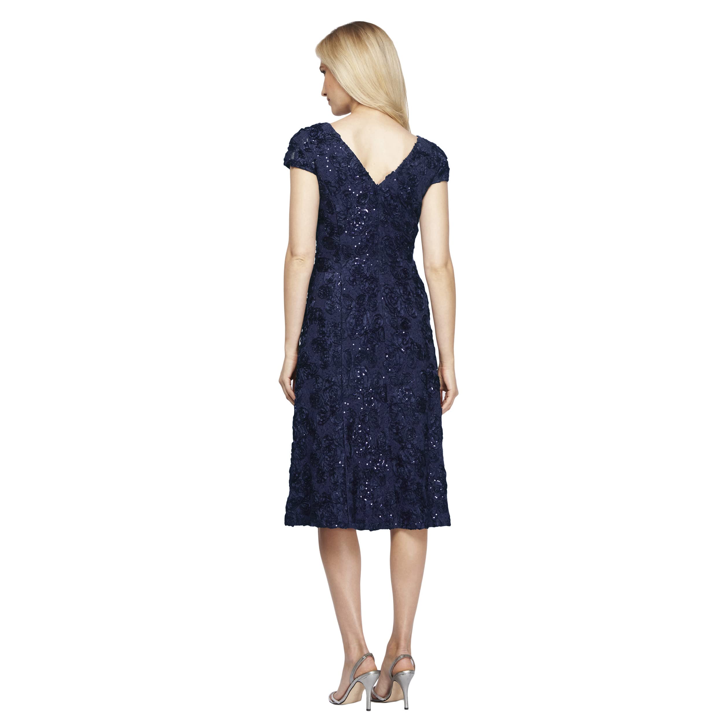 Alex Evenings Women's Tea Length Dress with Rosette Detail (Petite and Regular)