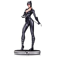 DC Collectibles Comics Cover Girls: Catwoman Statue