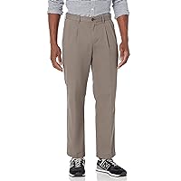 Amazon Essentials Men's Classic-Fit Wrinkle-Resistant Pleated Chino Pant (Available in Big & Tall)
