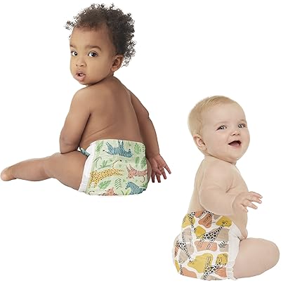 The Honest Company Clean Conscious Diapers | Plant-Based, Sustainable | Stripe Safari & Seeing Spots | Club Box, Size 4 (22-37 lbs), 60 Count