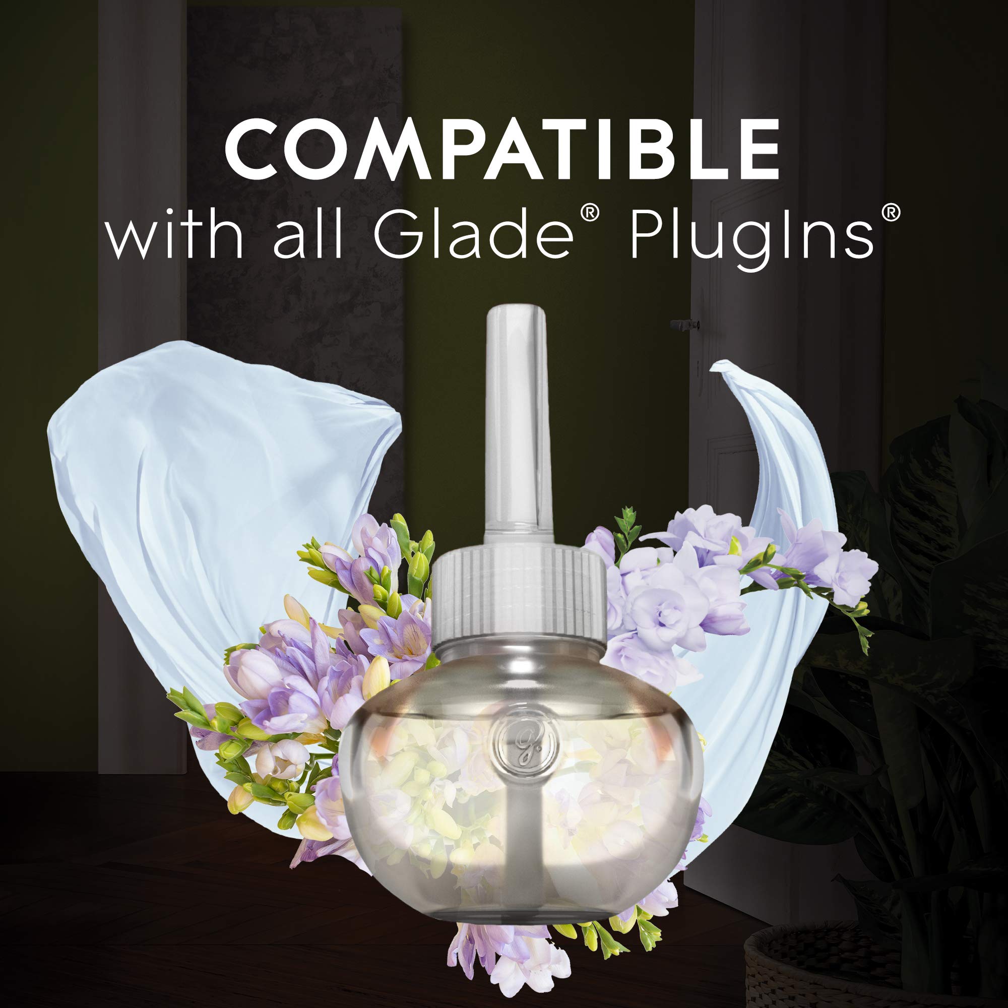 Glade PlugIn Plus Air Freshener Starter Kit, Scented Oil for Home and Bathroom, Clean Linen, 2.01 Fl Oz, 1 Warmer + 3 Refills
