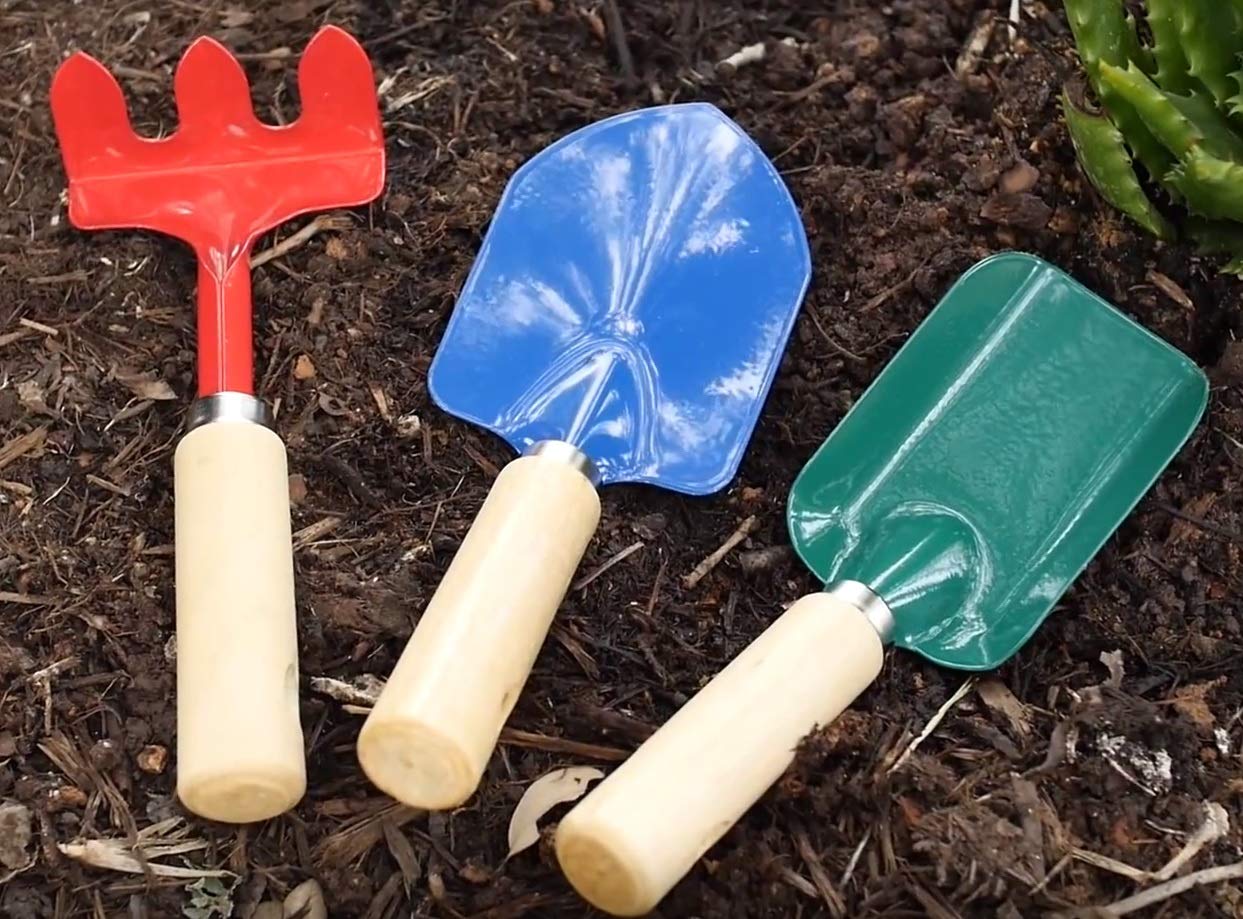 G & F 10012 JustForKids Kids Garden Tools Set with Tote hand rake shovel trowel,Assorted
