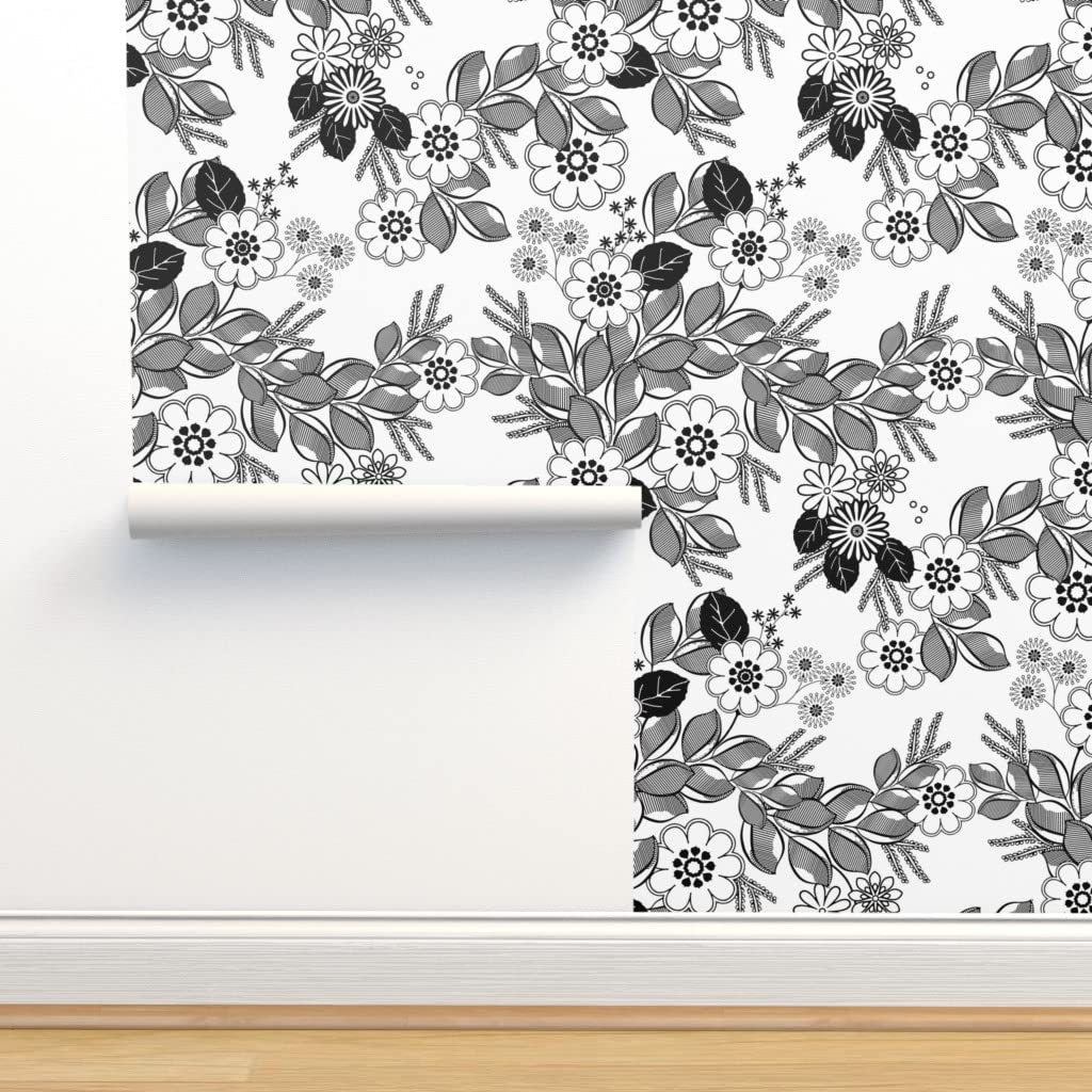 Với hình ảnh của Peel & Stick Floral Wallpaper, bạn sẽ được trải nghiệm sự tiện lợi và hài lòng bất tận khi trang trí phòng bằng những bức tường hoa tuyệt đẹp.