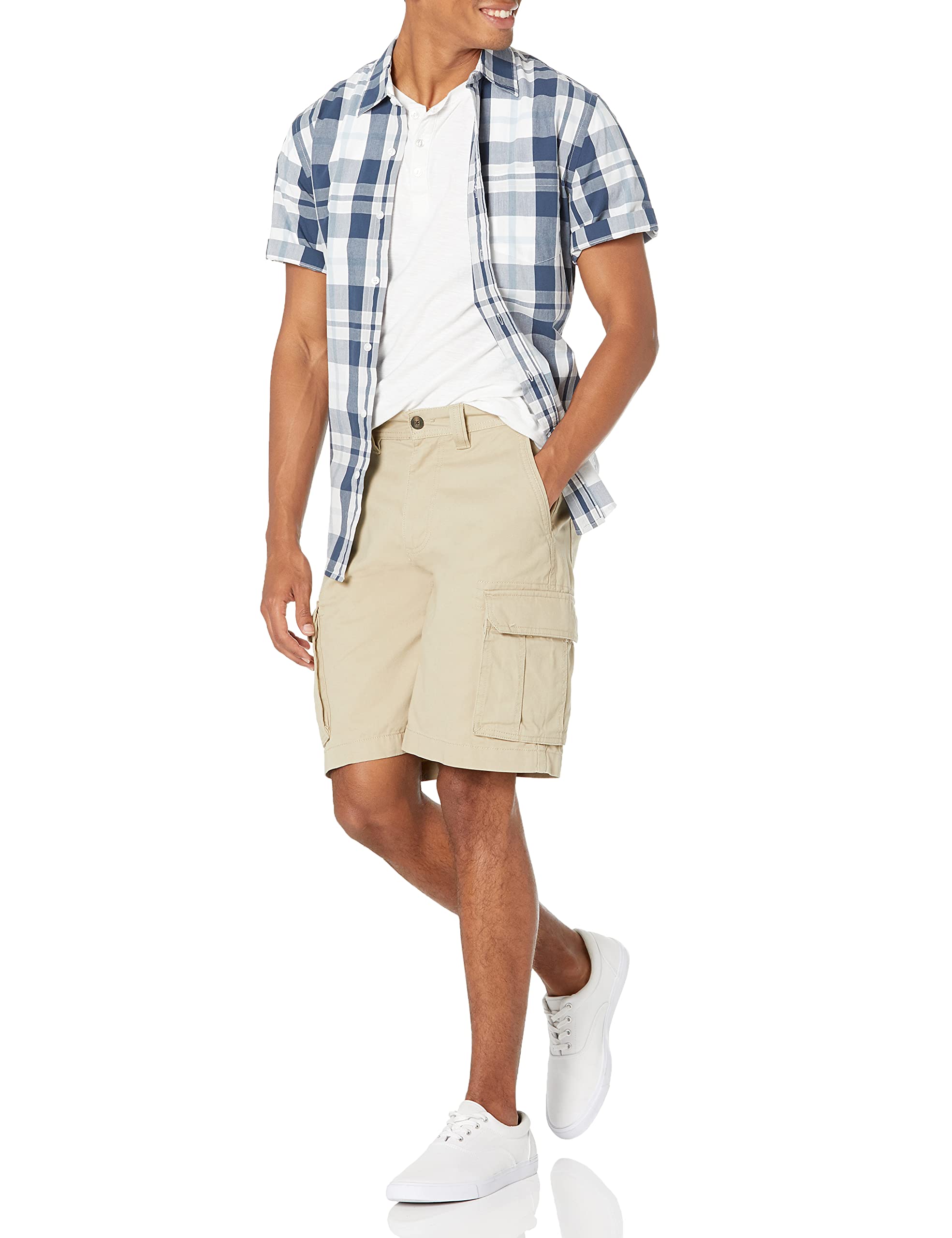 Amazon Essentials Men's Classic-Fit Cargo Short (Available in Big & Tall)