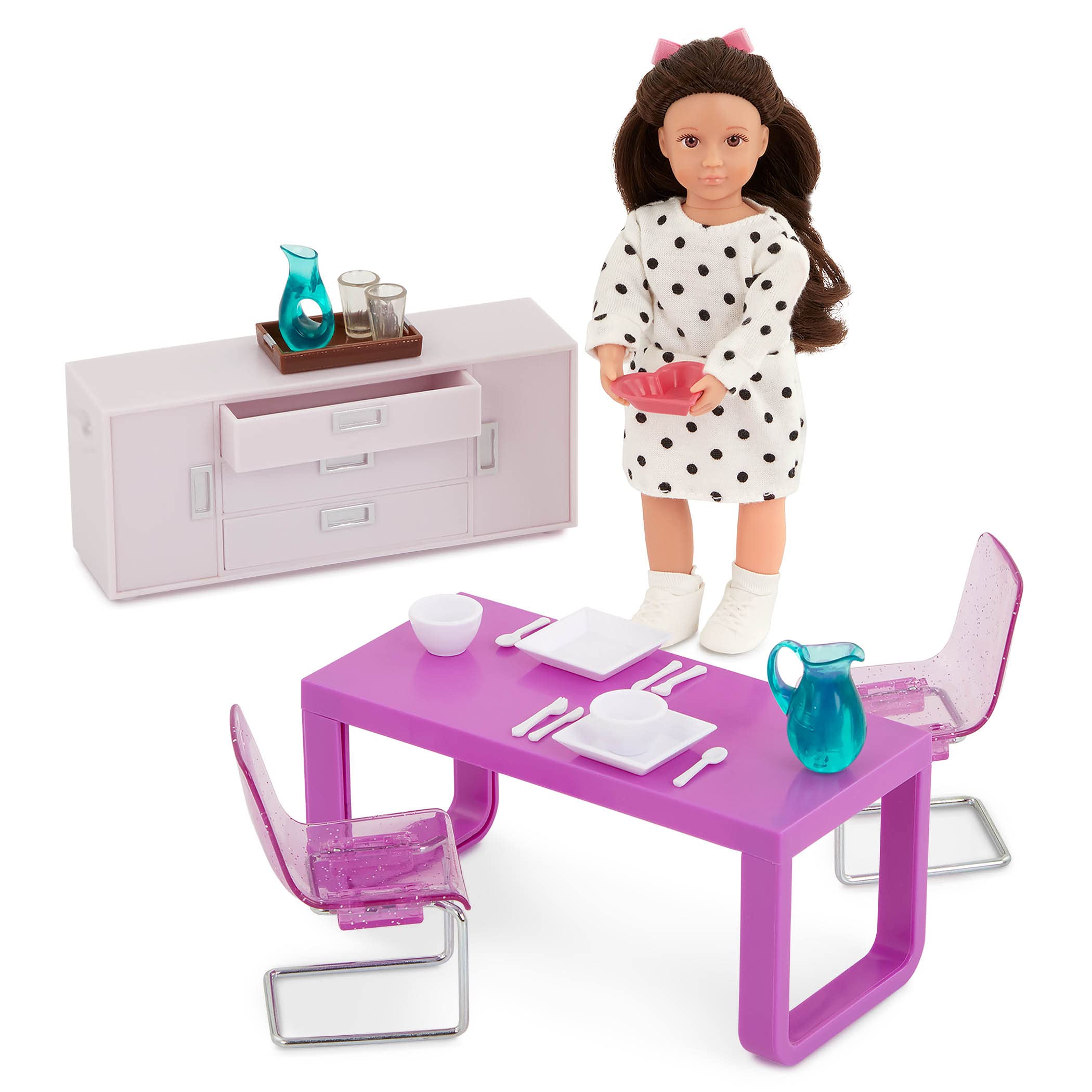 Lori – Mini Doll & Toy Dining Room Furniture – 6-inch Doll & Dollhouse Accessories – Table, Chairs, Dishes, Cutlery – Play Set for Kids – 3 Years + – Amelia’s Dining Room Set