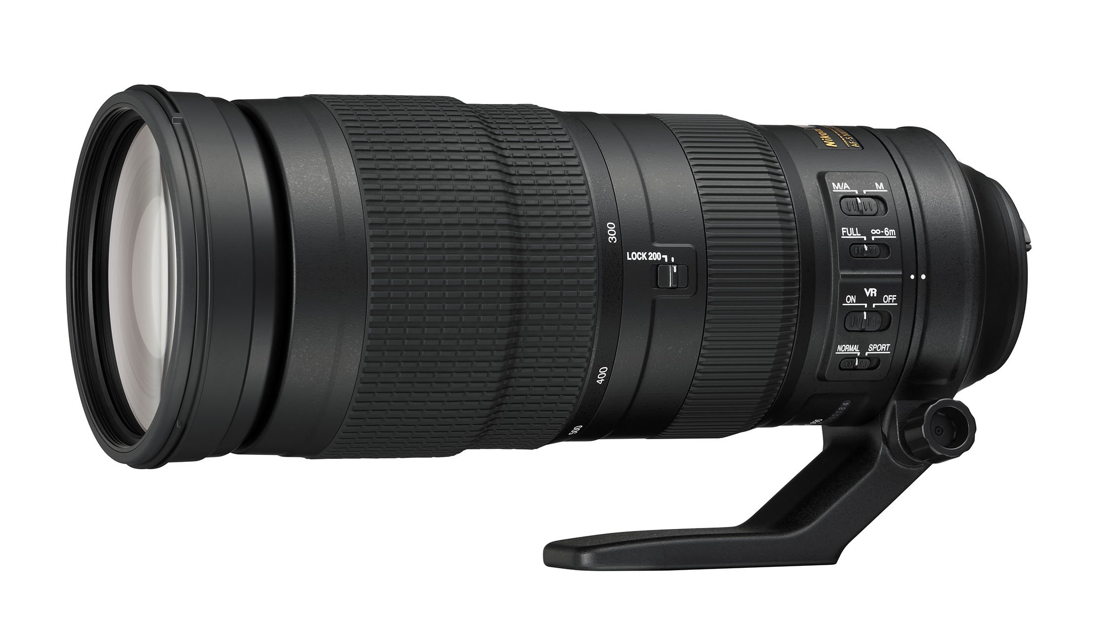 Nikon AF-S FX NIKKOR 200-500mm f/5.6E ED Vibration Reduction Zoom Lens with Auto Focus for Nikon DSLR Cameras Bundle with Lowepro Lens Case 13 x 32 cm (Black)